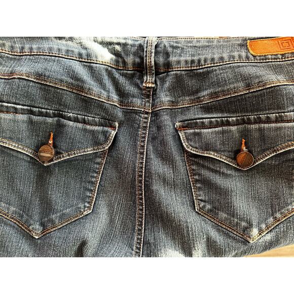 Liz Claiborne Plus Sized Jeans Bootcut Stretch Size 16 Short - Picture 5 of 5